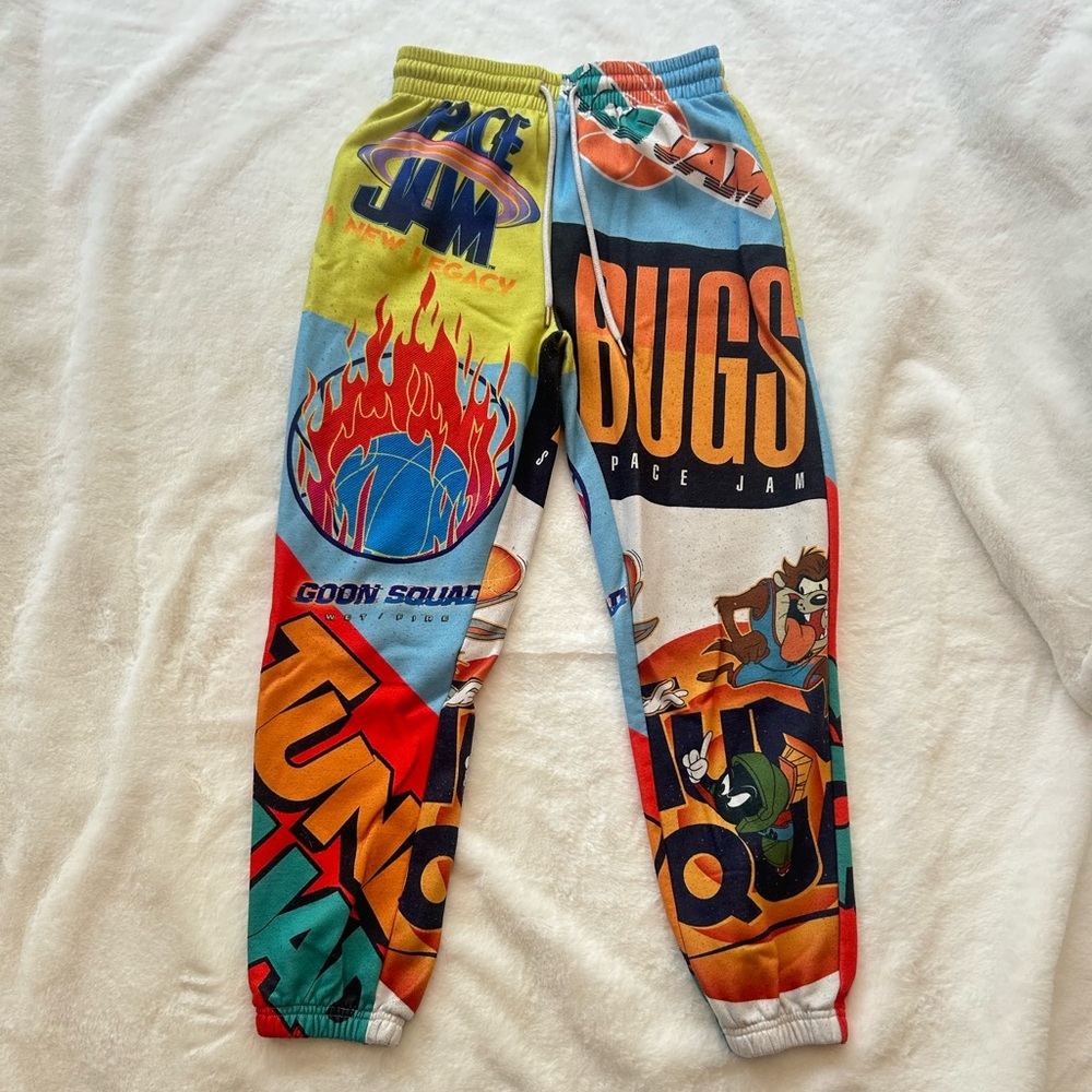 Forever 21 Space Jam Graphic Joggers - Multicolor